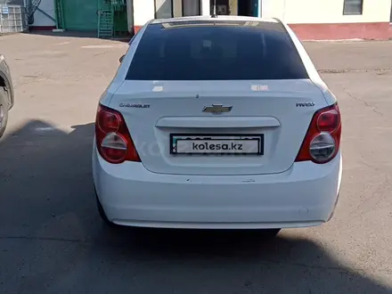 Chevrolet Aveo 2012 года за 3 500 000 тг. в Уральск – фото 3