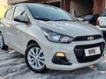 Chevrolet Spark 2017 года за 4 050 000 тг. в Шымкент