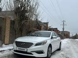 Hyundai Sonata 2015 года за 7 200 000 тг. в Актобе – фото 2