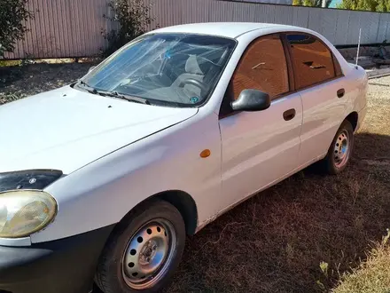 Chevrolet Lanos 2008 года за 950 000 тг. в Актобе – фото 3