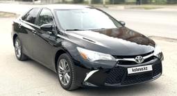 Toyota Camry 2015 года за 8 800 000 тг. в Уральск – фото 2