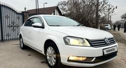 Volkswagen Passat 2011 года за 5 200 000 тг. в Алматы