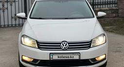 Volkswagen Passat 2011 года за 5 200 000 тг. в Алматы – фото 4