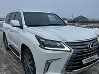 Lexus LX 570 2016 года за 42 000 000 тг. в Астана