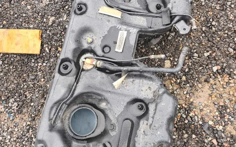 Бензобак топливный Мерседес W211 привозной из Японии. за 80 000 тг. в Алматы