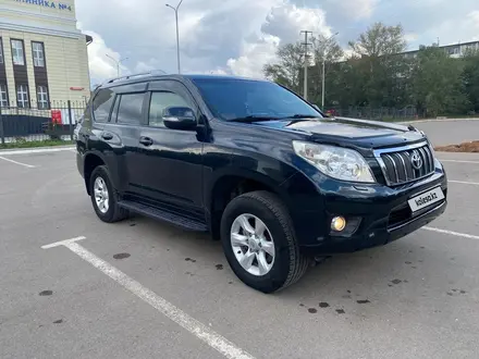 Toyota Land Cruiser Prado 2011 года за 13 990 000 тг. в Караганда – фото 2