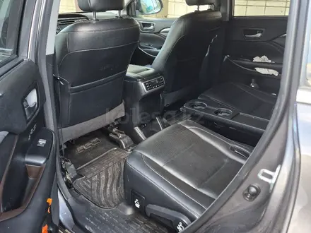 Toyota Highlander 2018 года за 19 000 000 тг. в Астана – фото 11
