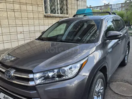 Toyota Highlander 2018 года за 19 000 000 тг. в Астана – фото 5