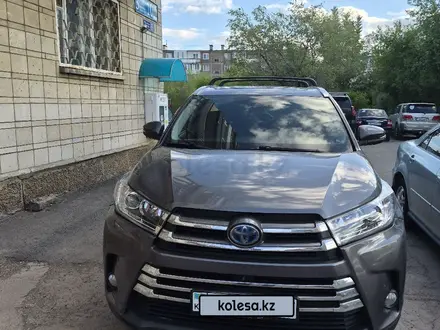 Toyota Highlander 2018 года за 19 000 000 тг. в Астана – фото 8