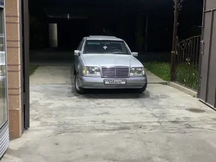 Mercedes-Benz E 280 1994 года за 2 100 000 тг. в Шымкент – фото 8