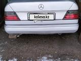 Mercedes-Benz E 260 1991 годаүшін1 300 000 тг. в Алтай – фото 2