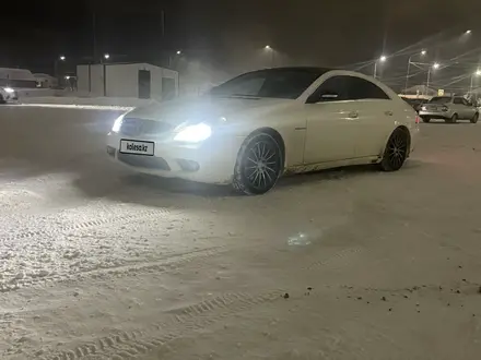 Mercedes-Benz CLS 500 2006 года за 4 200 000 тг. в Астана – фото 4