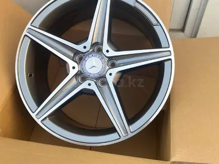 Комплект дисков r17 5*112 Mercedes за 260 000 тг. в Кызылорда