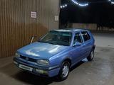 Volkswagen Golf 1993 годаүшін1 450 000 тг. в Шу