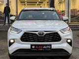 Toyota Highlander 2025 года за 37 500 000 тг. в Шымкент – фото 2