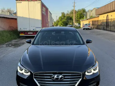 Hyundai Grandeur 2017 года за 11 200 000 тг. в Шымкент – фото 3
