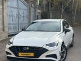 Hyundai Sonata 2022 года за 10 500 000 тг. в Алматы