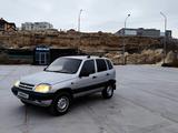 Chevrolet Niva 2004 годаfor1 700 000 тг. в Актау – фото 2