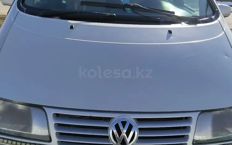 Volkswagen Sharan 1999 года за 2 200 000 тг. в Аксай