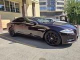 Jaguar XJ 2011 года за 15 000 000 тг. в Алматы – фото 2