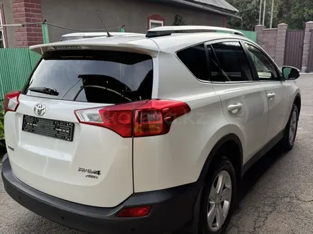 Toyota RAV4 2014 года за 9 900 000 тг. в Алматы