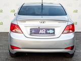 Hyundai Solaris 2015 годаүшін6 100 000 тг. в Семей – фото 4