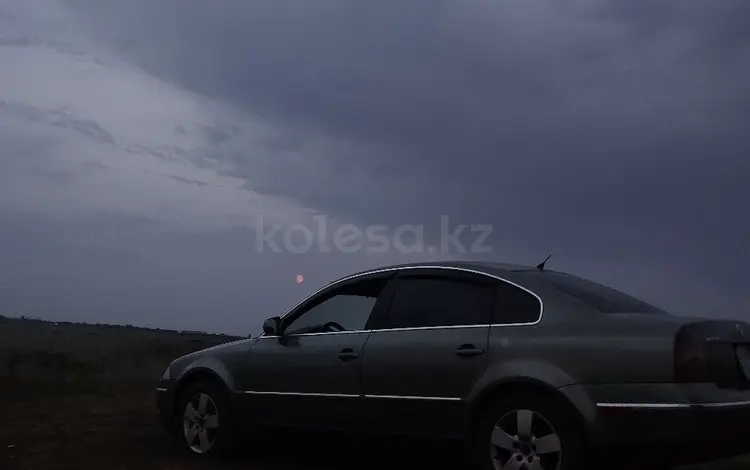 Volkswagen Passat 2002 годаүшін2 500 000 тг. в Уральск