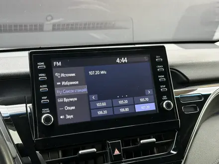 Toyota Camry 2023 года за 15 500 000 тг. в Атырау – фото 26