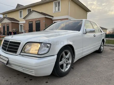 Mercedes-Benz S 320 1997 года за 2 000 000 тг. в Алматы – фото 3