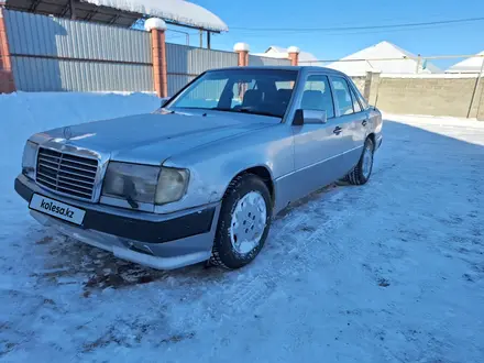 Mercedes-Benz E 220 1993 года за 1 150 000 тг. в Алматы – фото 3