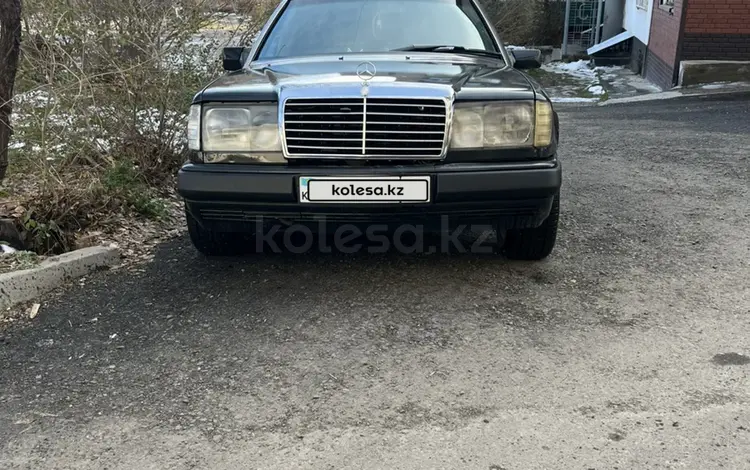 Mercedes-Benz E 300 1990 года за 1 600 000 тг. в Алматы