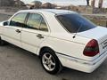 Mercedes-Benz C 180 1994 года за 1 200 000 тг. в Жезказган – фото 2