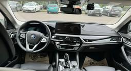 BMW 520 2022 годаүшін25 900 000 тг. в Алматы – фото 5