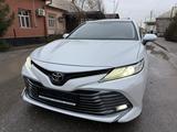 Toyota Camry 2019 года за 14 850 000 тг. в Туркестан – фото 3
