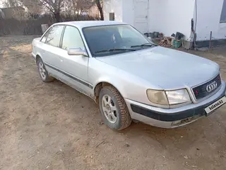 Audi 100, 1992