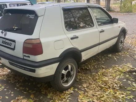 Volkswagen Golf 1995 года за 750 000 тг. в Кокшетау – фото 6