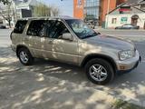 Honda CR-V 2000 года за 3 800 000 тг. в Кызылорда – фото 2