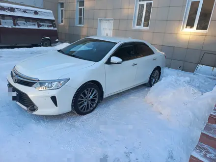 Toyota Camry 2015 года за 12 700 000 тг. в Усть-Каменогорск – фото 2