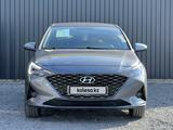Hyundai Accent 2020 года за 8 250 000 тг. в Актобе – фото 2