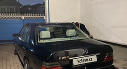 Mercedes-Benz E 280 1995 годаfor2 200 000 тг. в Алматы – фото 3