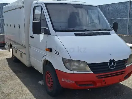 Mercedes-Benz  Sprinter 2001 годаүшін6 500 000 тг. в Астана