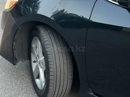 Toyota Camry 2014 года за 8 400 000 тг. в Шымкент – фото 16