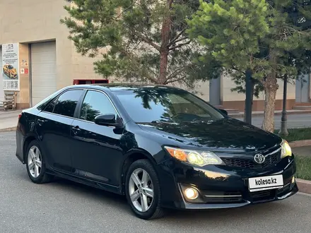 Toyota Camry 2014 года за 8 400 000 тг. в Шымкент