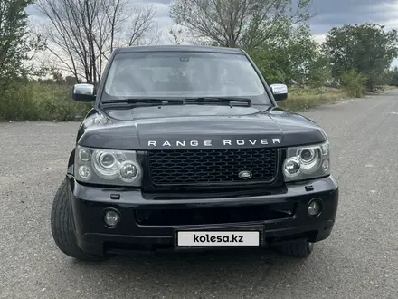 Land Rover Range Rover Sport 2008 года за 3 300 000 тг. в Актобе – фото 2