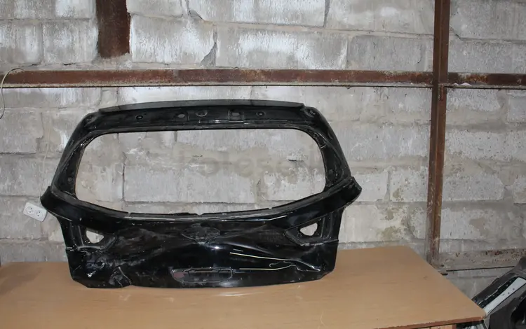 Крышка багажника Hyundai i30 за 40 000 тг. в Караганда