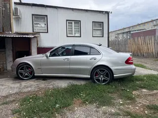 Mercedes-Benz E 500
