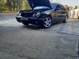 Mercedes-Benz E 320 2000 года за 3 800 000 тг. в Тараз – фото 3