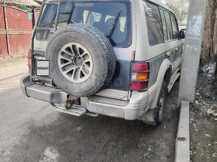 Mitsubishi Pajero 1994 года за 1 150 000 тг. в Алматы – фото 2