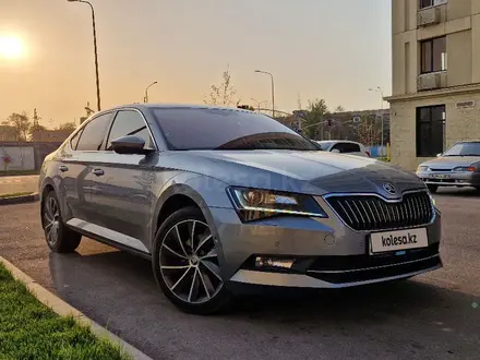 Skoda Superb 2019 года за 12 600 000 тг. в Алматы