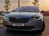 Skoda Superb 2019 года за 13 300 000 тг. в Алматы – фото 3